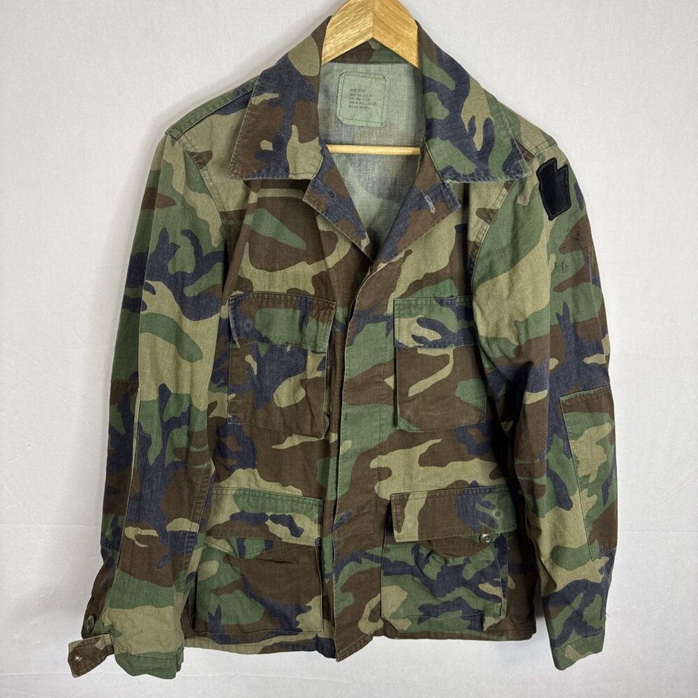 Vintage Canadian/NATO Woodland Camo Combat Jacket Medium Regular 80s–90s